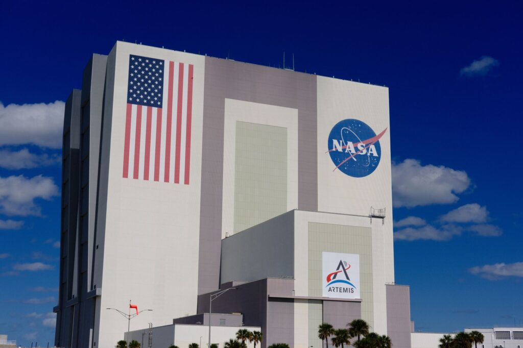 Artemis II return